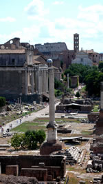 Una panoramica dei Fori Imperiali di Roma