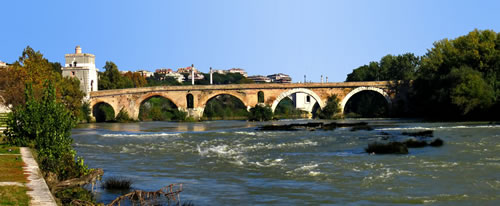 Ponte Milvio, inizio della via Flaminia